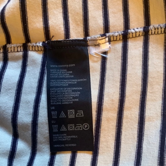 Tommy Hilfiger - Picture 5 of 5